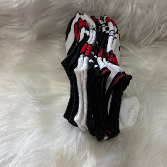 Hello Kitty Socks - Picture 5 of 6